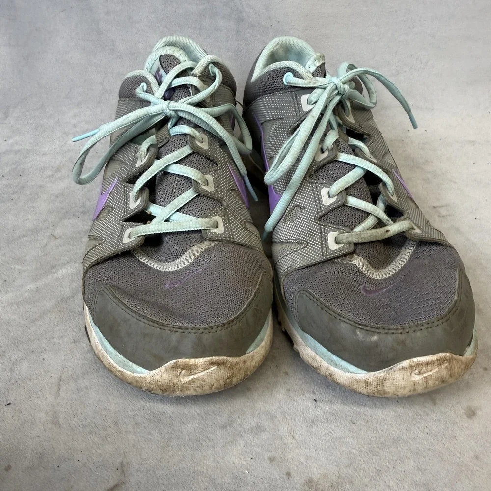 Nike Training Shoes Womens Size 9.5 Gray‎ Purple Teal Running Sneakers